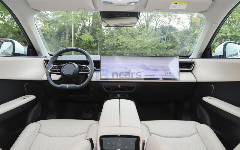 Mazda EZ-60 фото салону