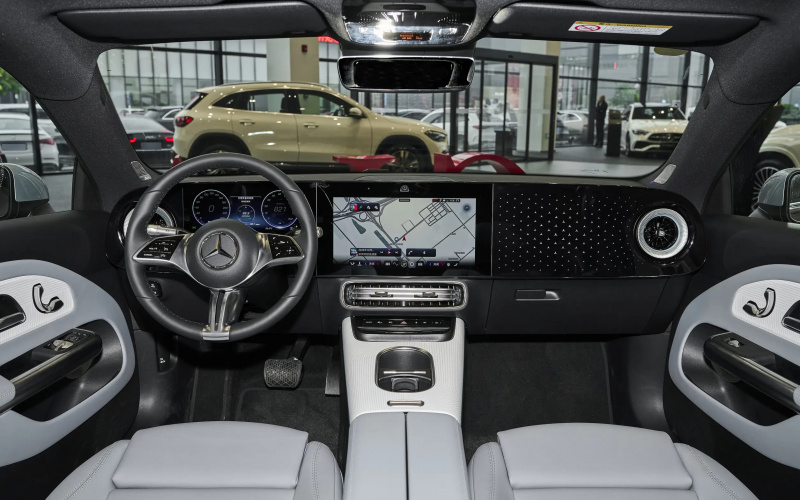 Mercedes-Benz CLA фото салону