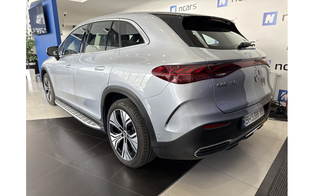 EQE SUV - 5