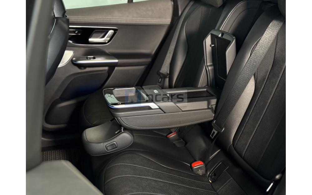 EQE SUV - 30