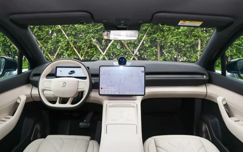 NIO EC6 фото салона