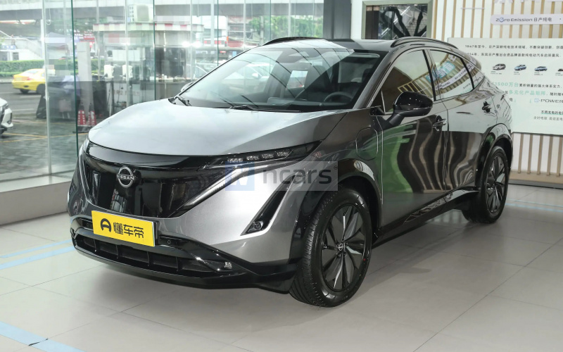 Nissan Ariya фото спереди