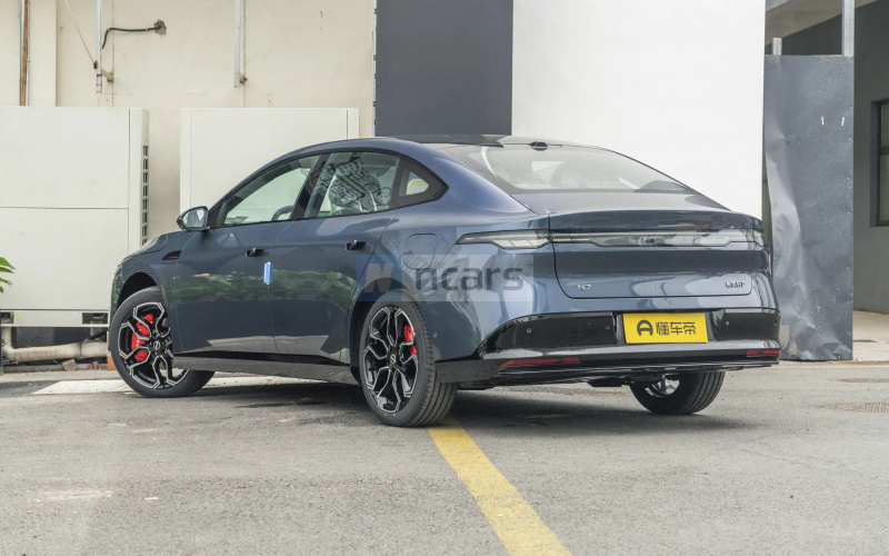 Nissan N7 фото со стороны