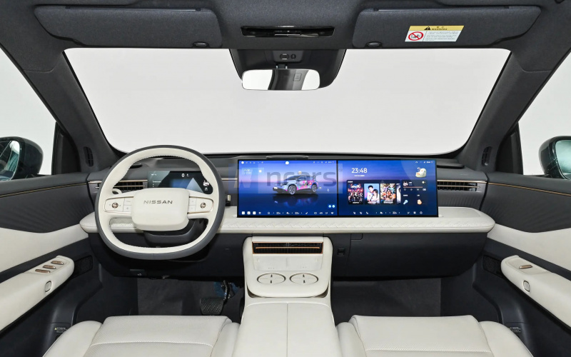 Nissan NX8 PHEV фото салону