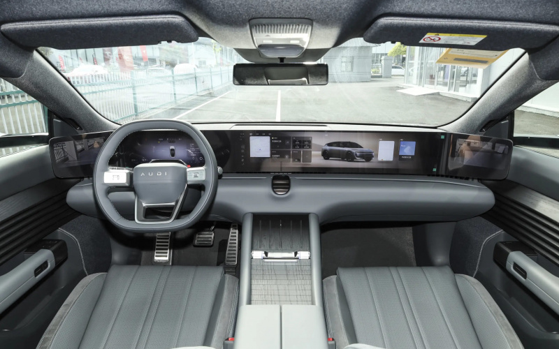 Audi E5 Sportback фото салона