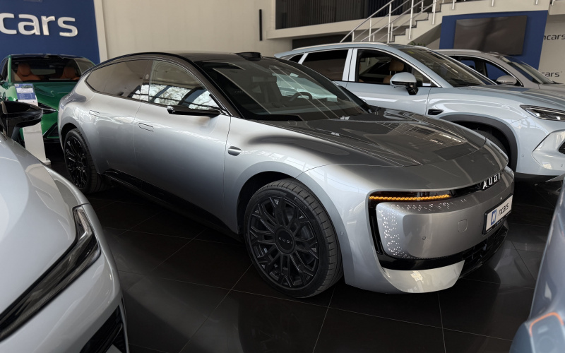 Audi E5 Sportback фото салона