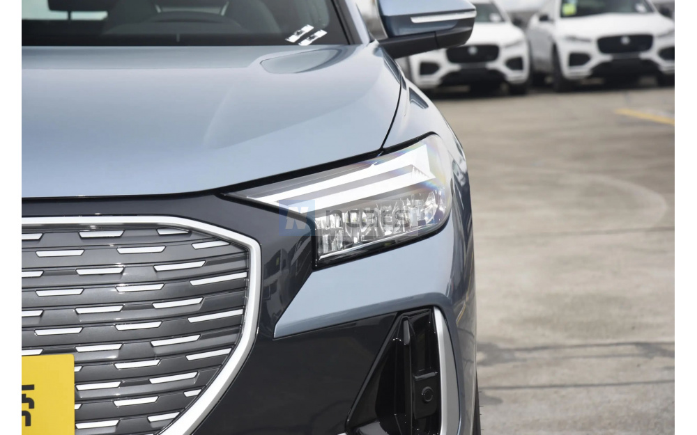 Q4 E-Tron - 10