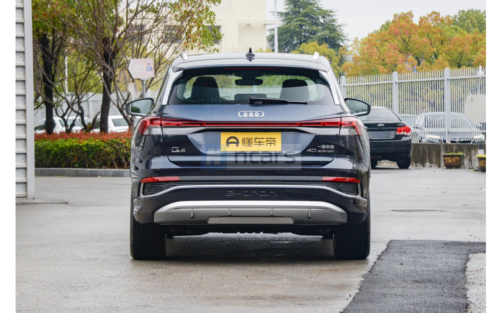 Q4 E-Tron - 6
