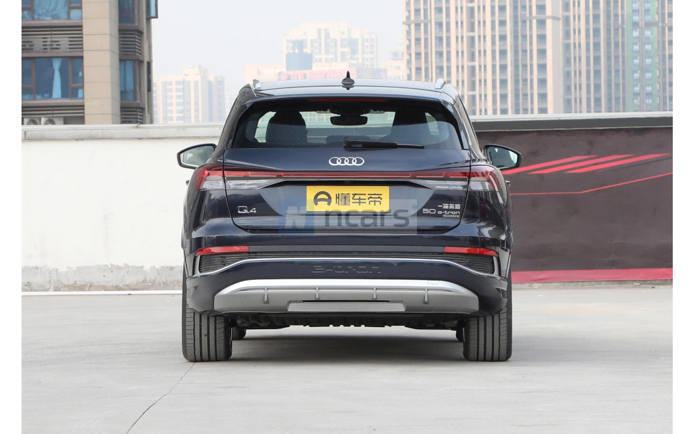 Q4 E-Tron - 6