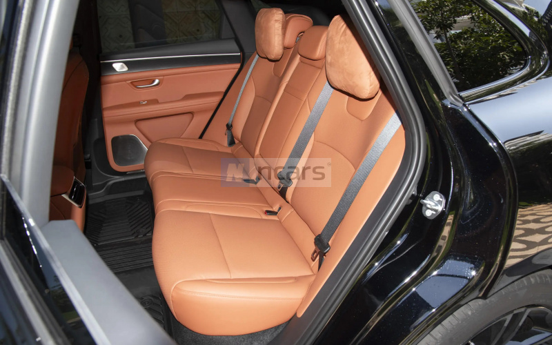 Aito M5 фото задний диван