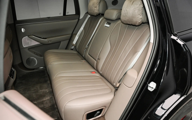 Aito M7 DM фото задній диван