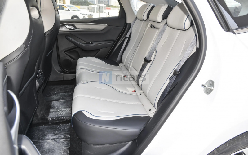 BYD Destroyer 05 DM-i фото задний диван