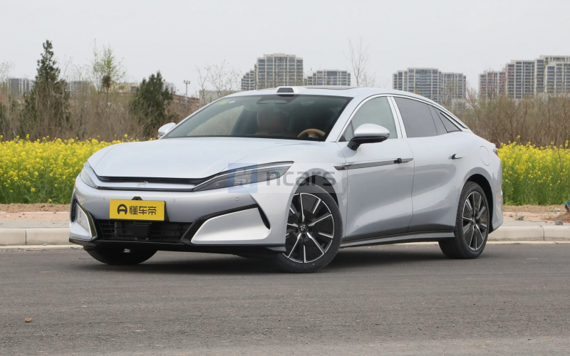 BYD Han L DM-i фото спереду