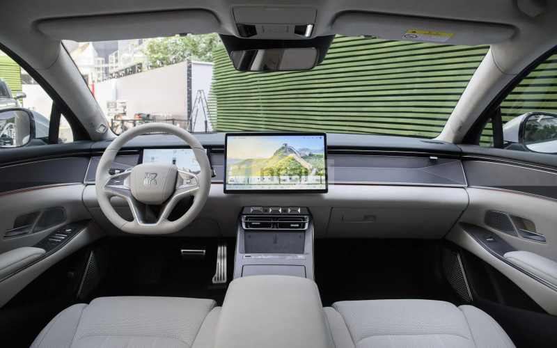 BYD Han L фото салона