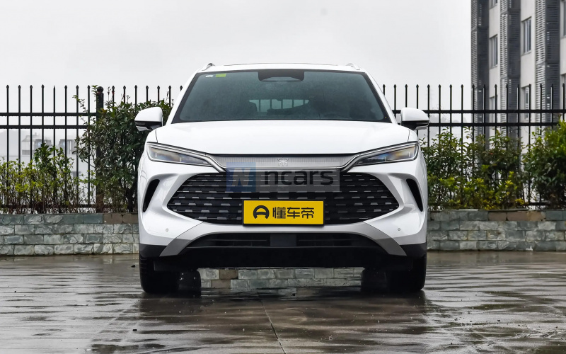 BYD Song L DM-i фото збоку