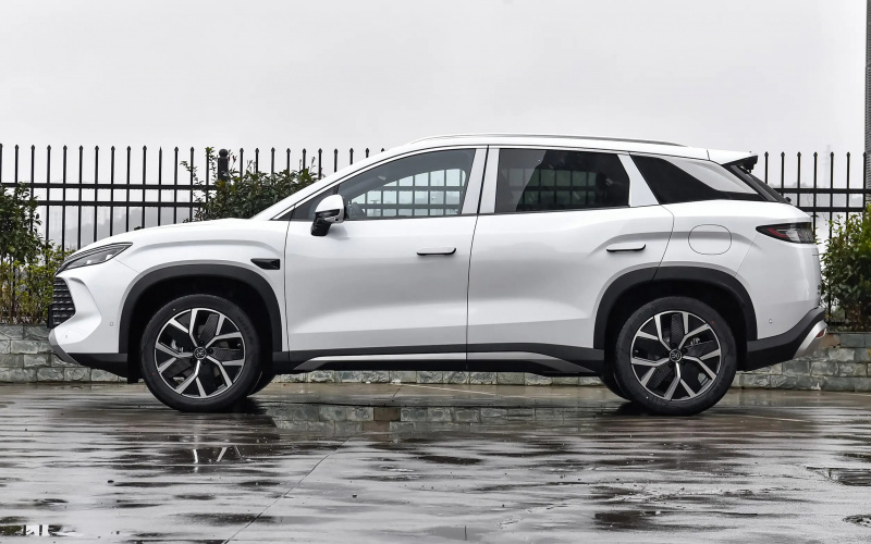 BYD Song L DM-i фото задний диван