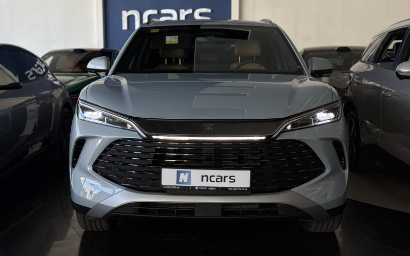 BYD Song L DM-i фото збоку