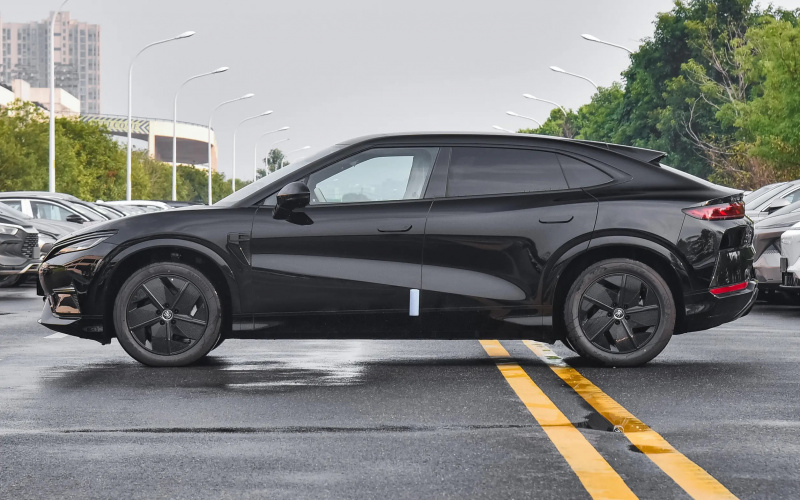 BYD Song L фото задній диван