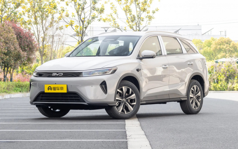 BYD Sea Lion 05 DM-i фото спереду