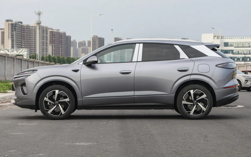 BYD SeaLion 06 DM фото задній диван