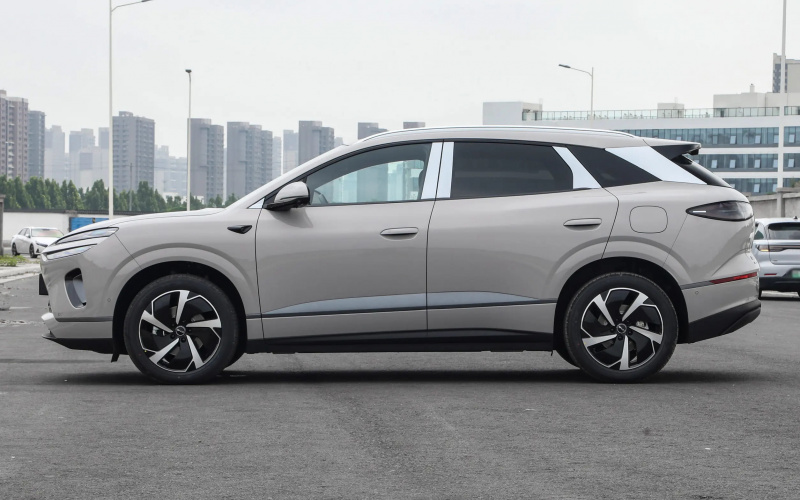 BYD SeaLion 06 DM фото задній диван