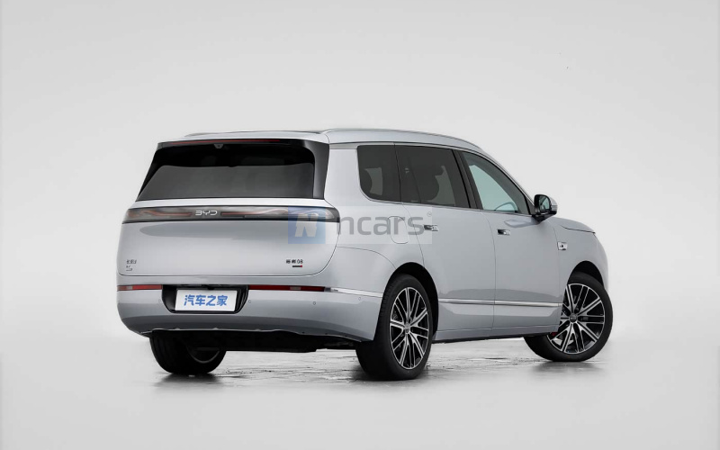BYD Sea Lion 08 фото со стороны