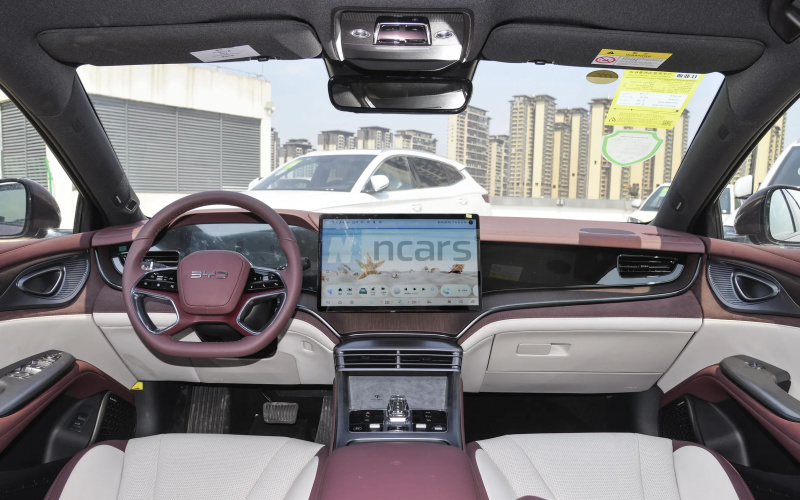 BYD Seal DM-i фото салона
