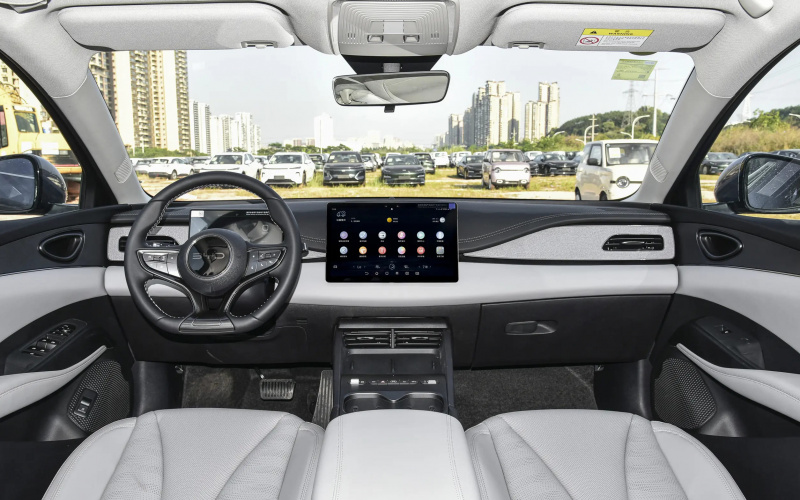 BYD Seal 06 DM-i фото салону