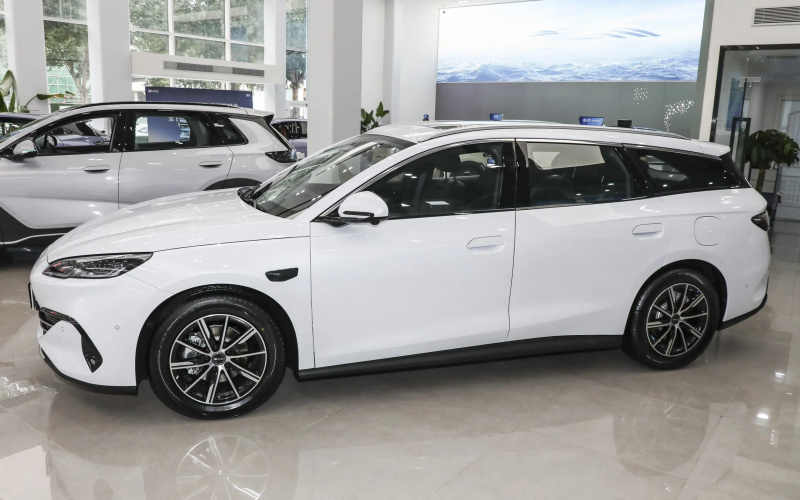 BYD Seal 06 GT DM-i фото задний диван