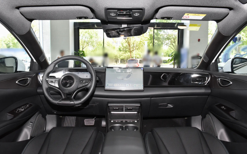 BYD Seal 06 фото салону