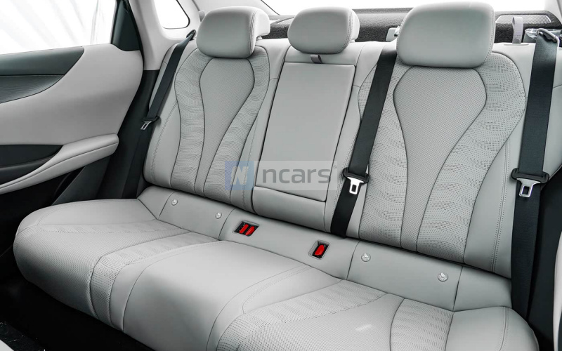 BYD Seal 06 EV фото задній диван