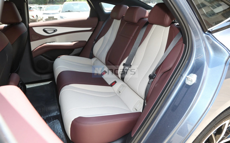 BYD Seal 07 DM фото задний диван