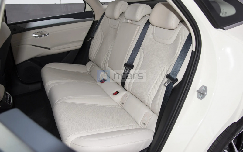 BYD Qin L фото задний диван