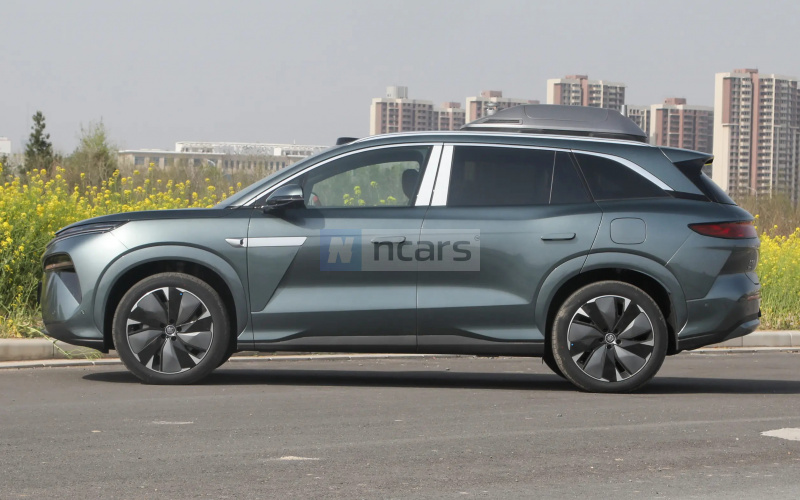 BYD Tang L DM фото задний диван