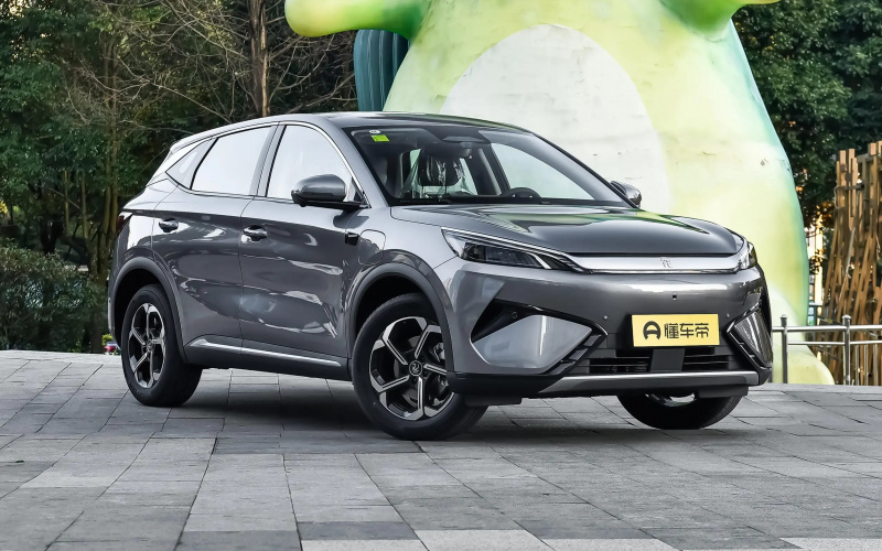 BYD Yuan Plus фото салона