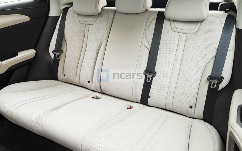 BYD Yuan Up фото задний диван