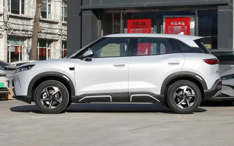 BYD Yuan Up фото задний диван