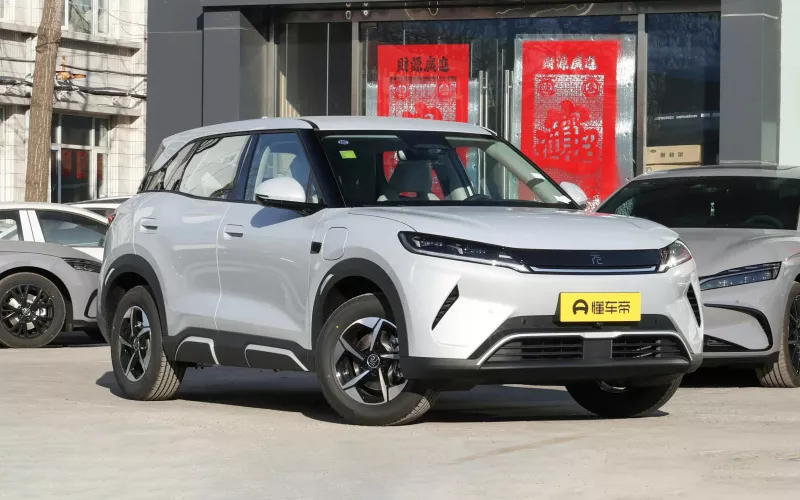 BYD Yuan Up фото салона