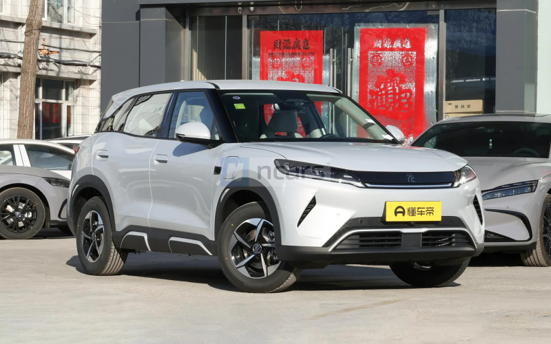BYD Yuan Up фото салону