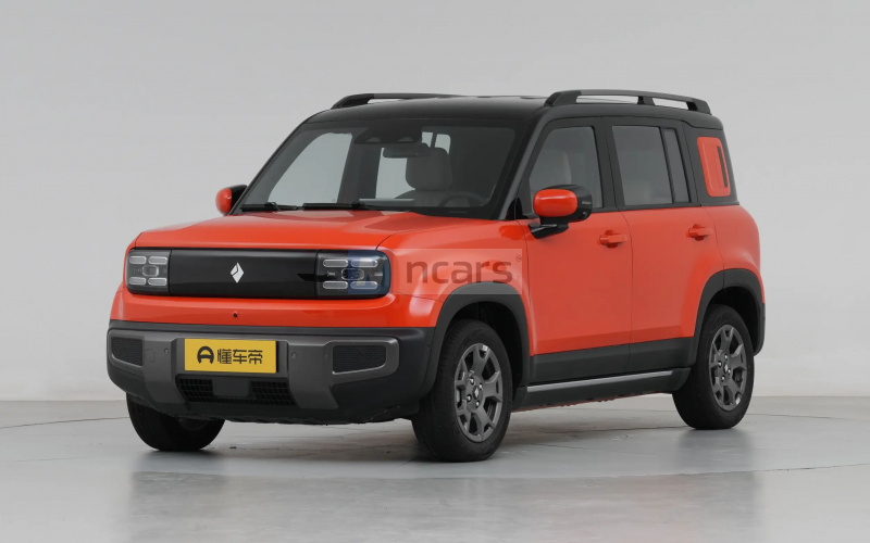 Baojun Yep Plus фото спереду
