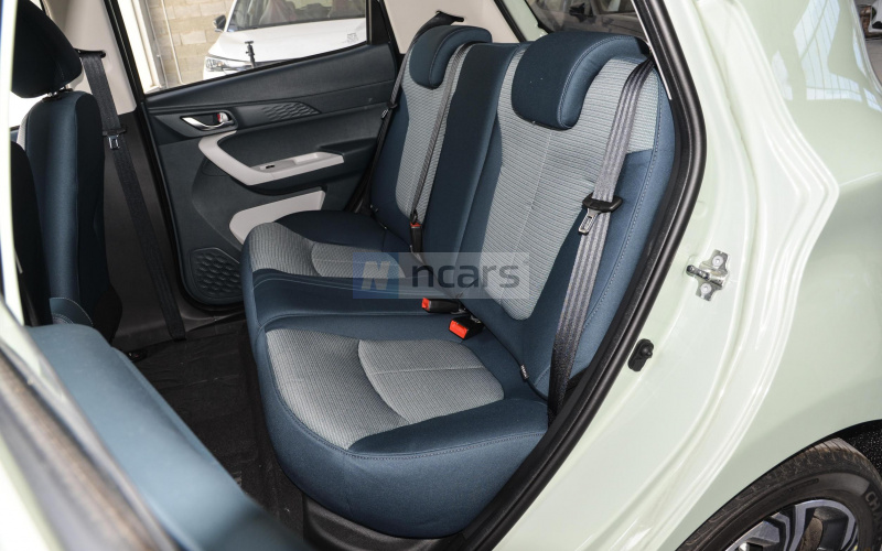 Changan E-Star фото задний диван