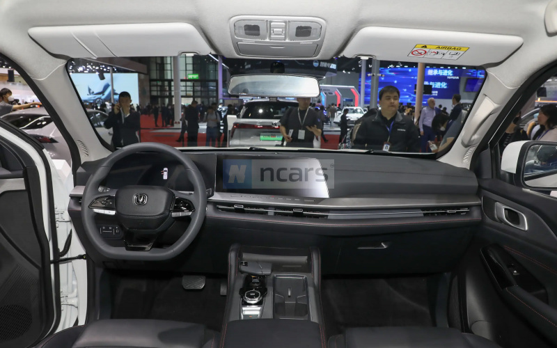 Changan Explorer фото салона