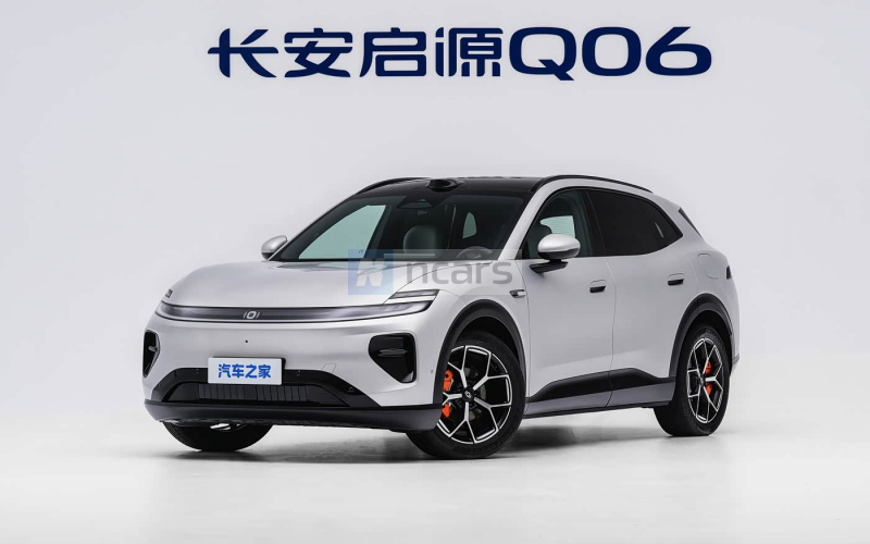 Changan Qiyuan Q06 EV фото спереди