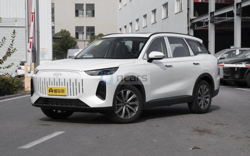 Chery Fulwin T9 фото спереду