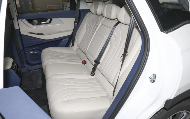 Chery Fulwin T9 фото задний диван