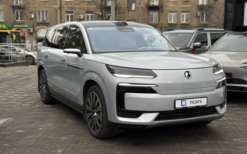 Denza N9 DM фото салона