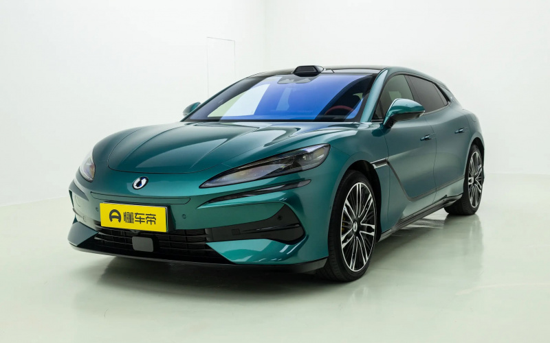 Denza Z9GT DM 2026 фото спереду