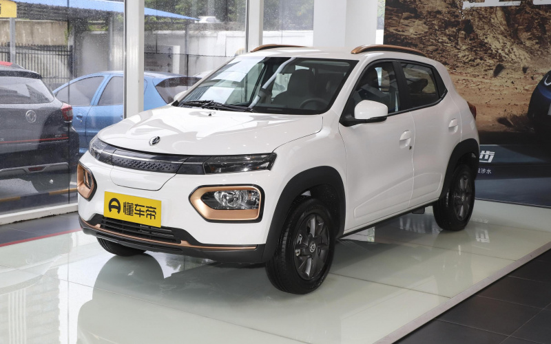 Dongfeng Nano BOX фото спереду