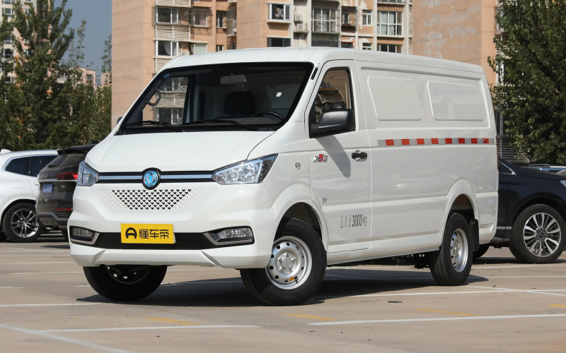 Dongfeng EM26 фото спереду