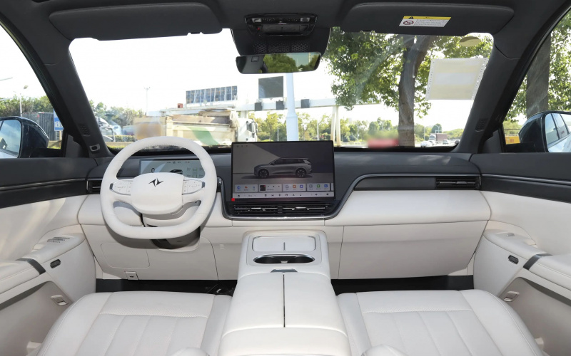Dongfeng eπ 008 фото салона